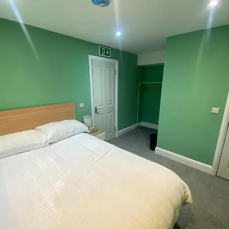 House With Fresh Renovation Appartement *