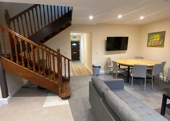 House With Fresh Renovation *